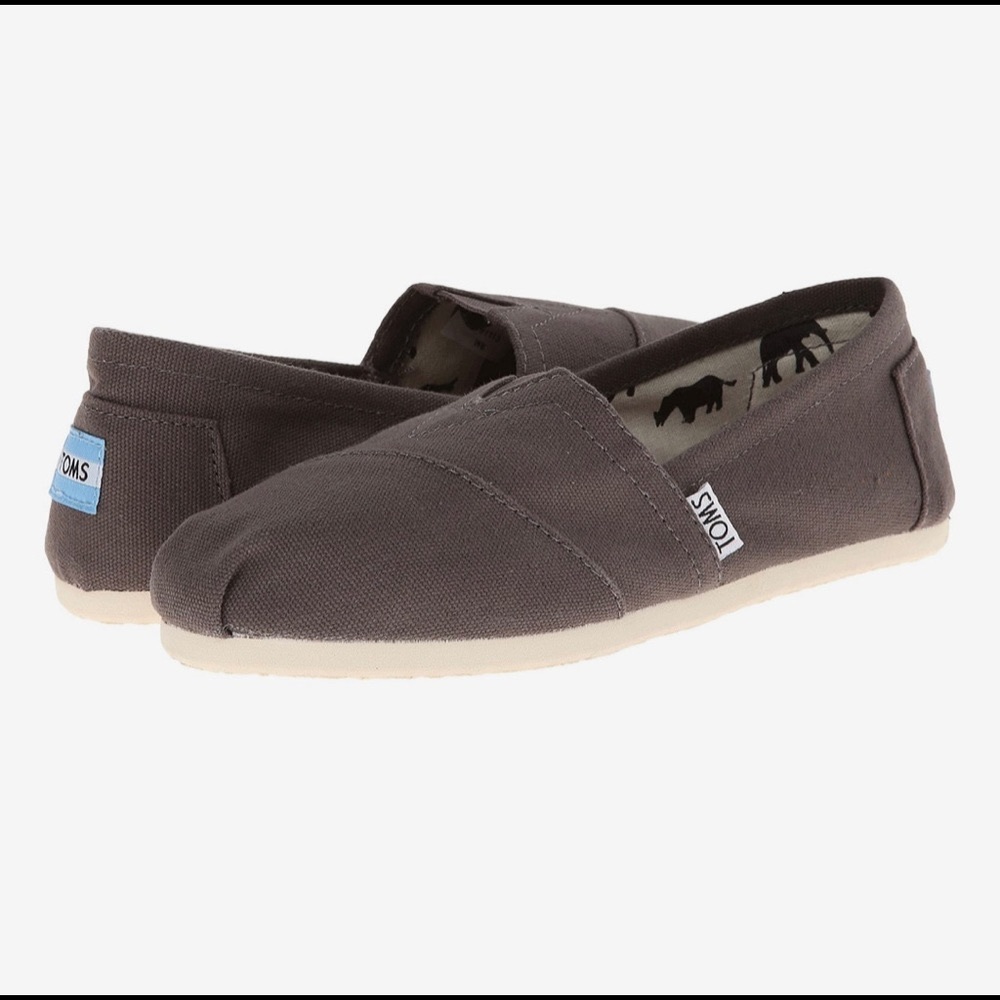 Tom’s Dark Grey
